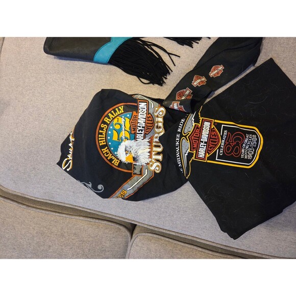 Harley Davidson Bundle - Picture 2 of 3